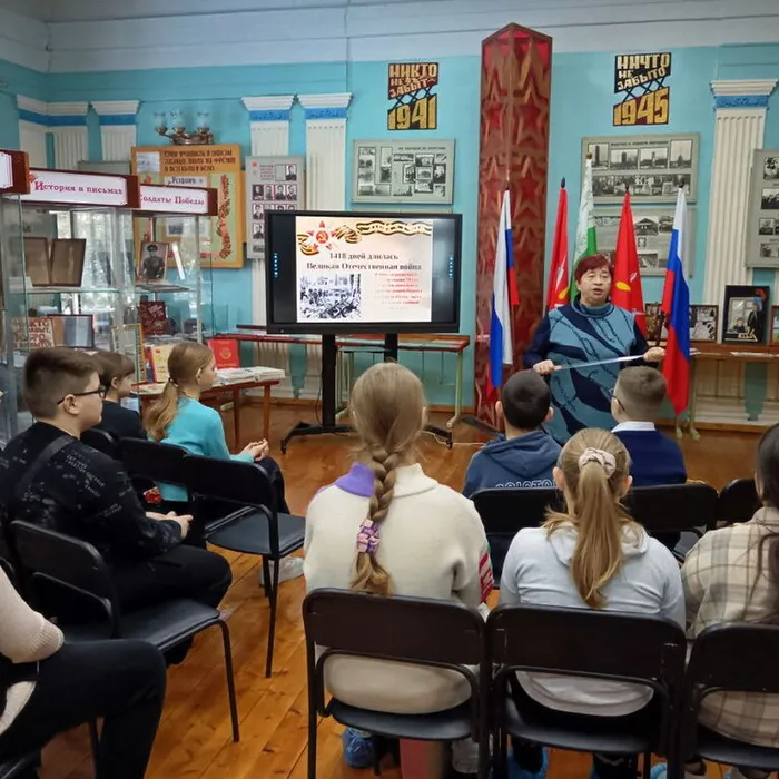 Экскурсия по экспозициям Победы: уроки истории для обучающихся «МОУ СШ № 19»
